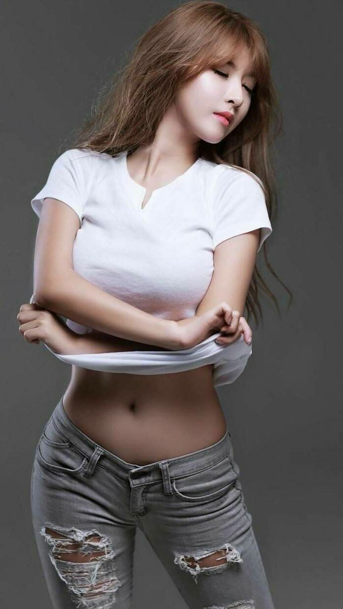 直播技术应用丰富观众互动体验，现场直播的技术要素