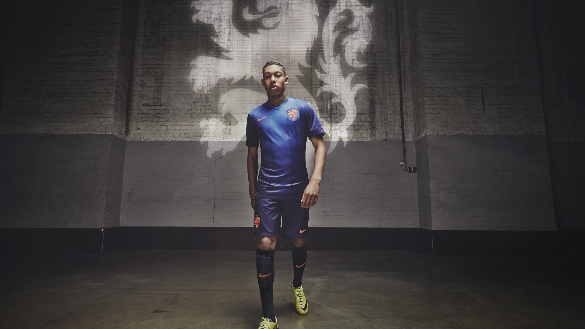 欧冠经典时刻，欧冠十大经典比赛